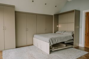 Photo 23- click for photo gallery